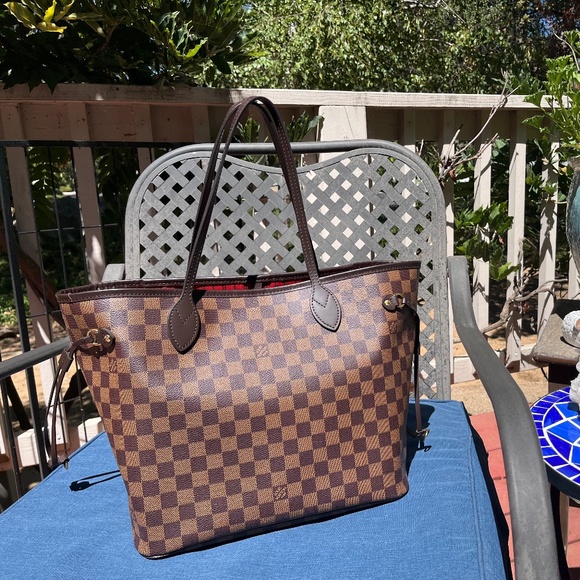 - Louis Vuitton MM NEVERFULL - Picture 1 of 9